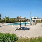 Residence Blu Village